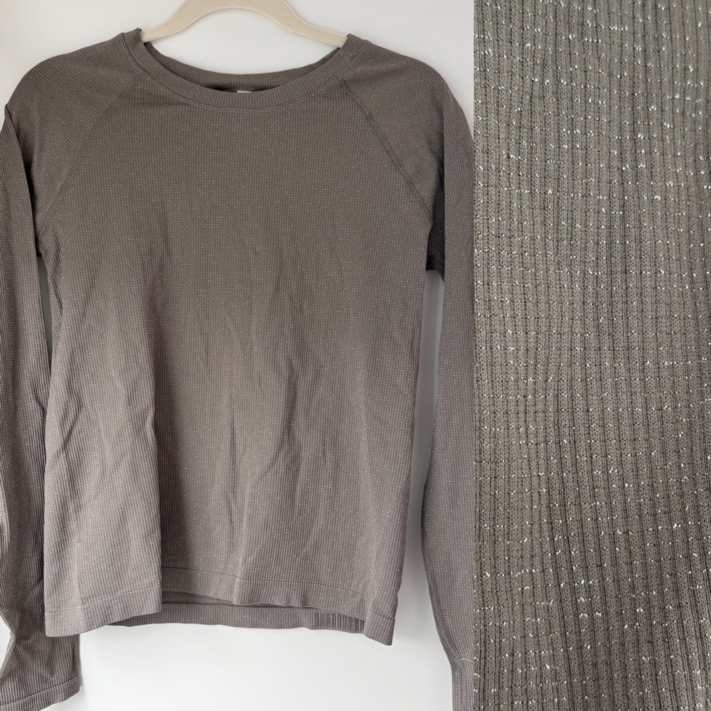 ATHLETA | TAUPE SHIMMER SEAMLESS STRETCH MOMENTUM LONG SLEEVE WORKOUT TOP SMALL